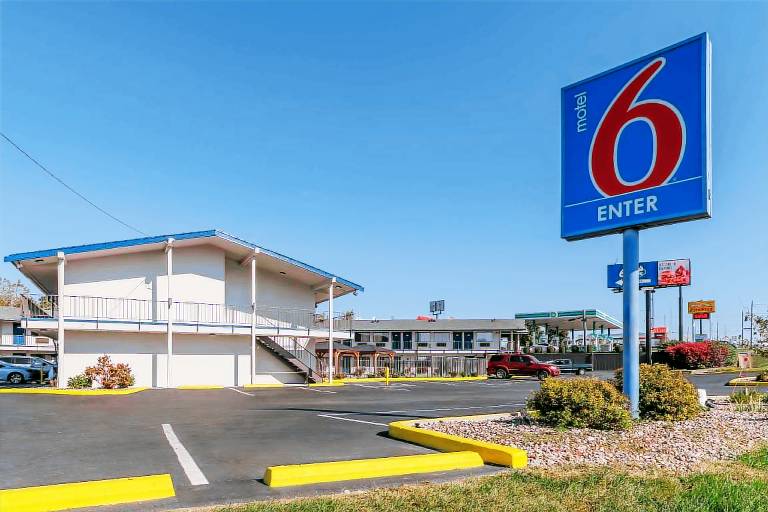 Motel 6 Elizabethtown, KY — photo 2