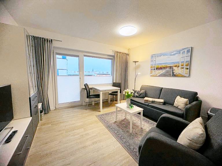 Ferienwohnung mit Pool in Westerland, Sylt f&uuml;r max. 2 Personen