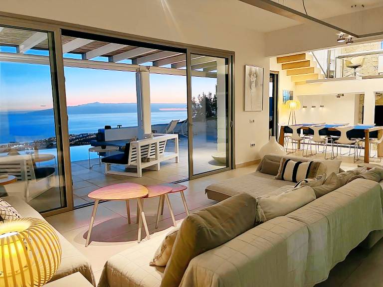 Fully equipped house with private pool & garden | Mountain view | Perfect for remote work | Pets are welcome — photo 2