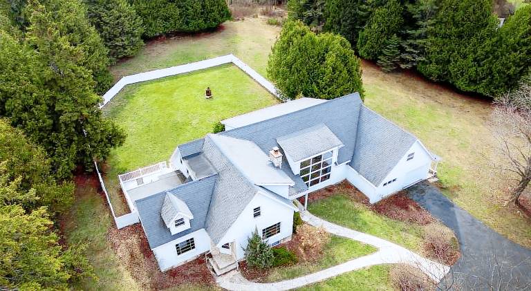 Lovely house | Pets are welcome in Door County, WI