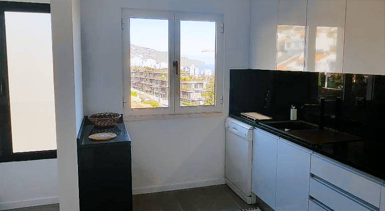 The Sunrise of your Dreams with Total Ocean View with New Modern Kitchens 75 m2 — photo 5