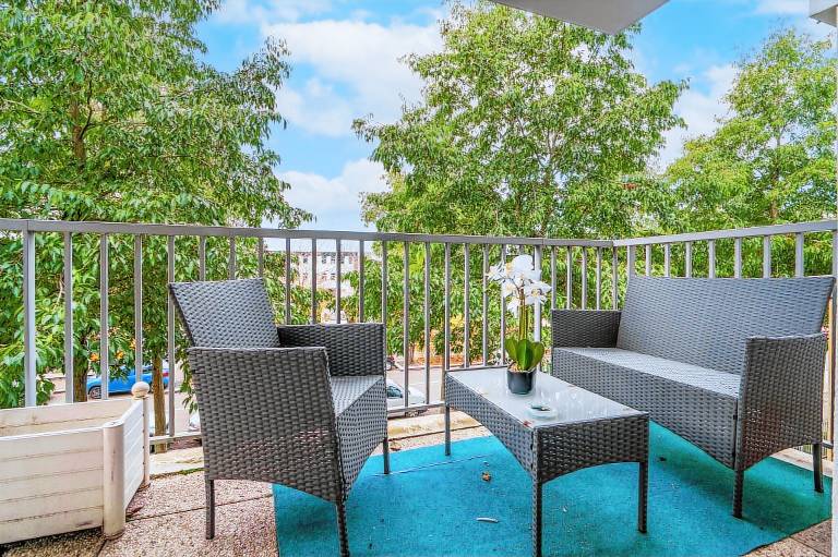 Apartment  Magny-les-Hameaux