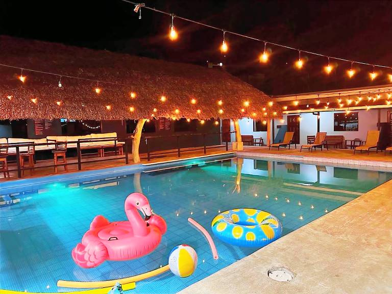 Republik Hotel, Bistro and Disco on Site — photo 4