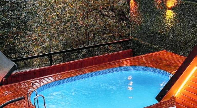 Villa with garden, terrace & private pool | Pet-friendly in Sapanca