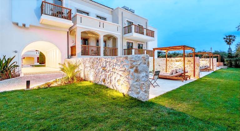 Serviced apartment with garden, pool & sauna | Close to the beach | Pet-friendly — photo 5