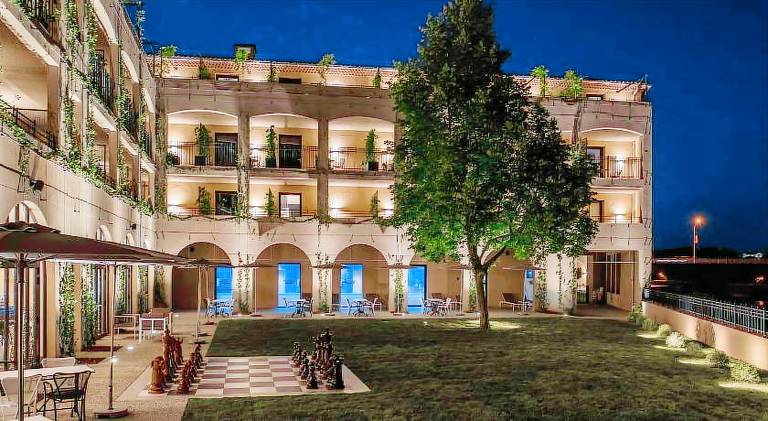 Hotel du Roi & Spa by SOWELL COLLECTION — photo 4