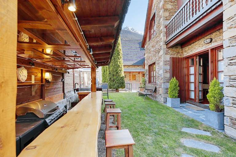 House  Garòs