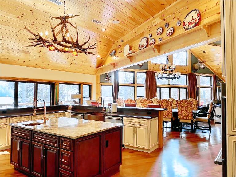 House  Tupper Lake