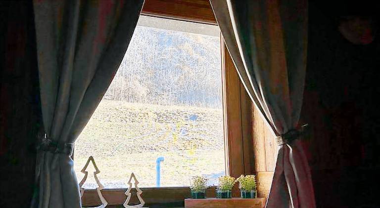 Fully equipped beautiful rental apartment with garden, barbeque & patio | Suitable for remote work | Dogs allowed — photo 3