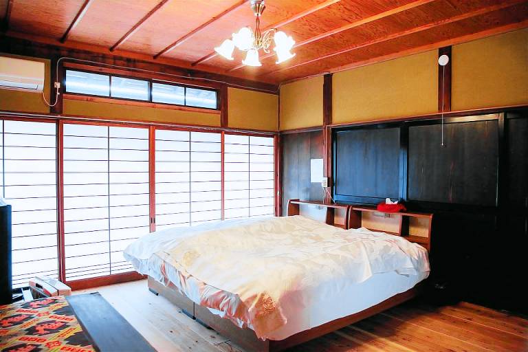 House with 2 rooms for 6 persons in Kyoto