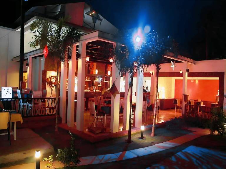 Paparazzi Resort — photo 4