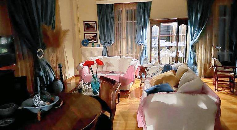 Rental apartment with 3 rooms for 5 persons — photo 2