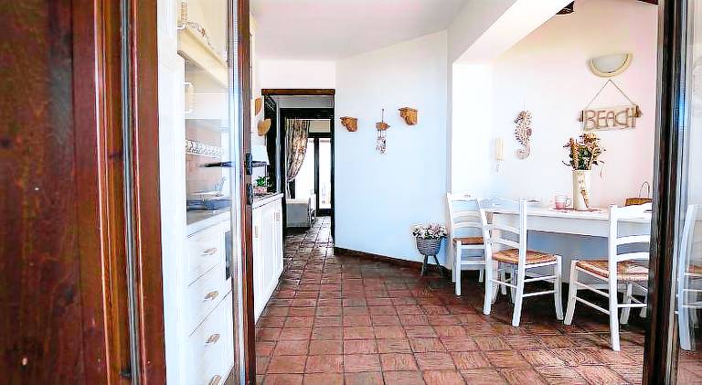 House with 2 rooms for 4 persons — photo 4