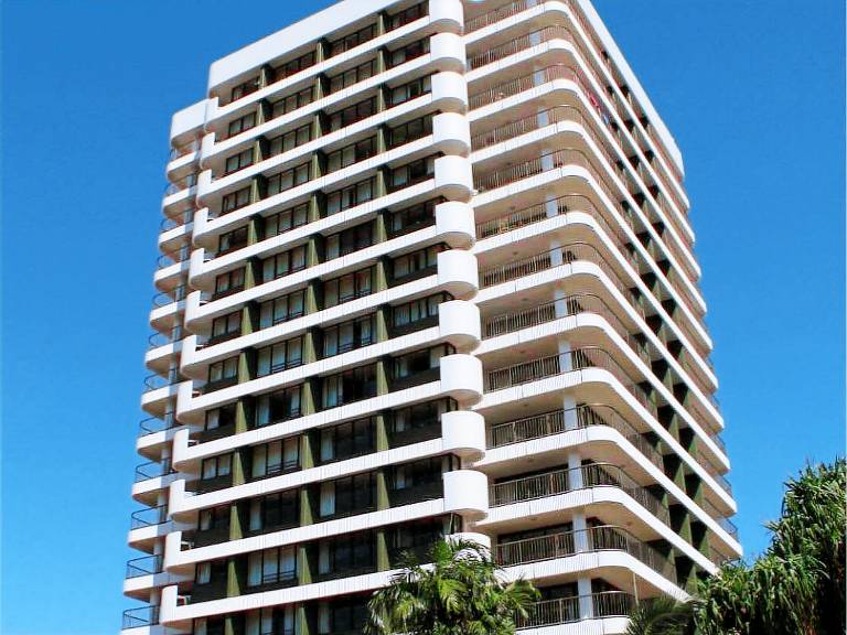 Serviced apartment  Darwin City