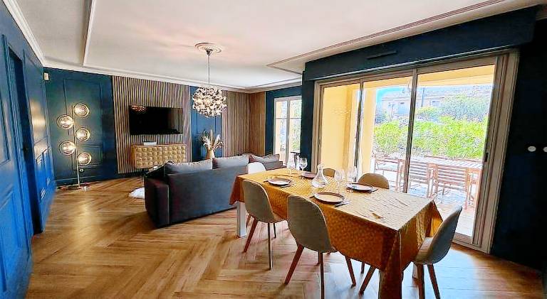Apartment with terrace in Sanary-sur-Mer