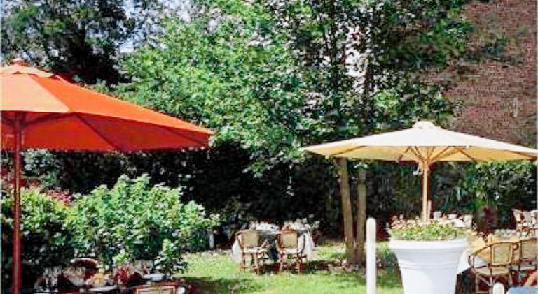 Hotel L'auberge Du Souverain — photo 4