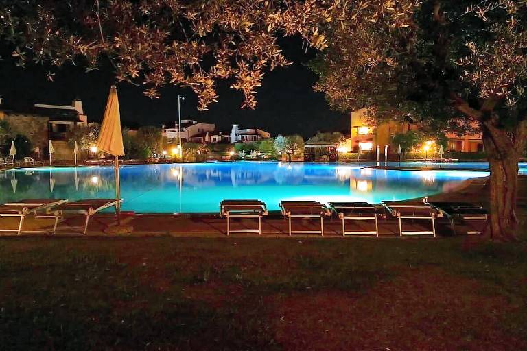 Vacation home with BBQ in Pozzolengo