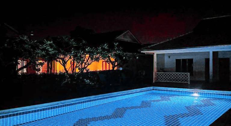 Rental apartment with pool — photo 2