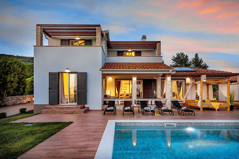 Villa Dubrava kod Šibenika