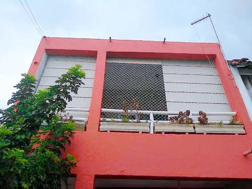 House  Raul Cury