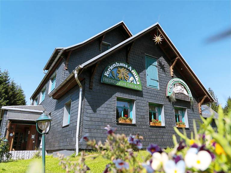 Apartment with sauna & hot tub — photo 5