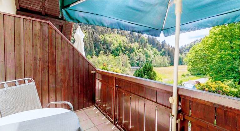 Rental apartment with 2 rooms for 5 persons — photo 4