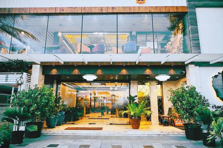 Hotel Golden Riviera