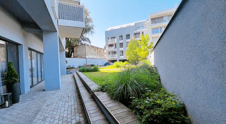 City Paradise-AC&Balcony — photo 3