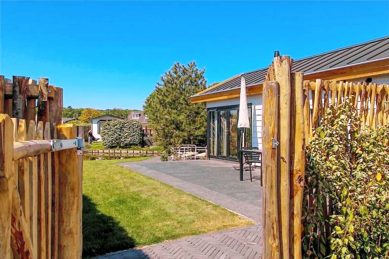 Chalet with garden & patio | Dogs allowed — photo 5
