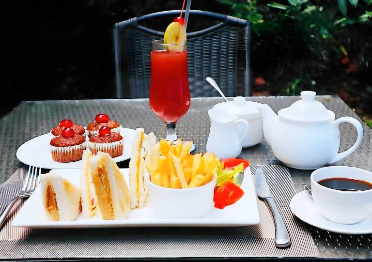 Serendib Suites and Conference Center