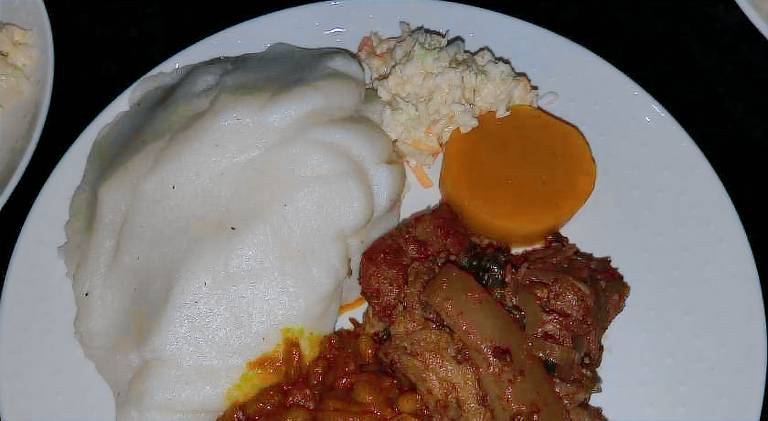 Phindulo Bed and Breakfast No Loadshedding Smart TVs & unlimited free fibre wifi