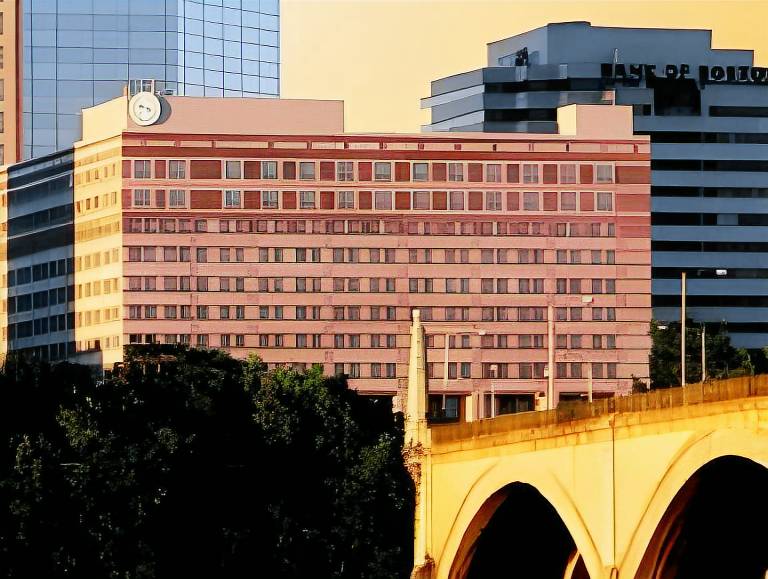 Sheraton Springfield Monarch Place Hotel