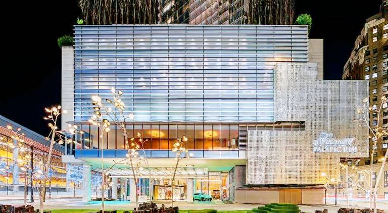 Fairmont Pacific Rim Hotel