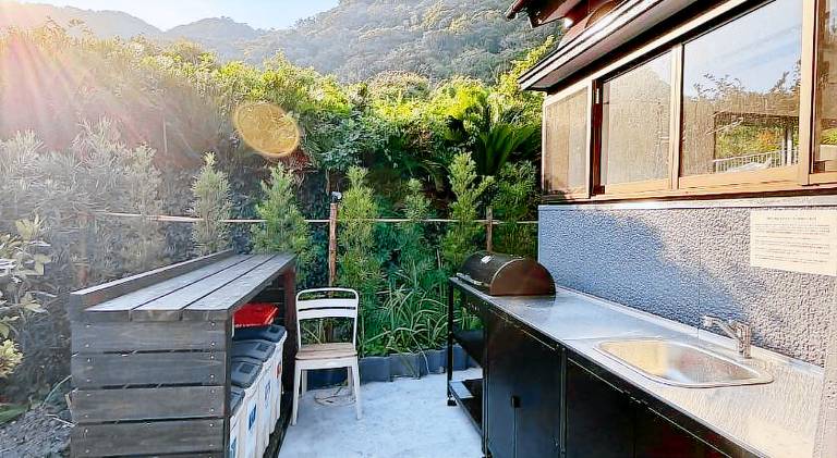 Lovely villa with barbeque, yard & patio | Perfect for remote work | Pets are welcome — photo 5