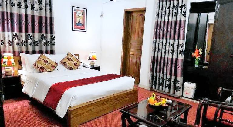 Hotel De Meridian Ltd