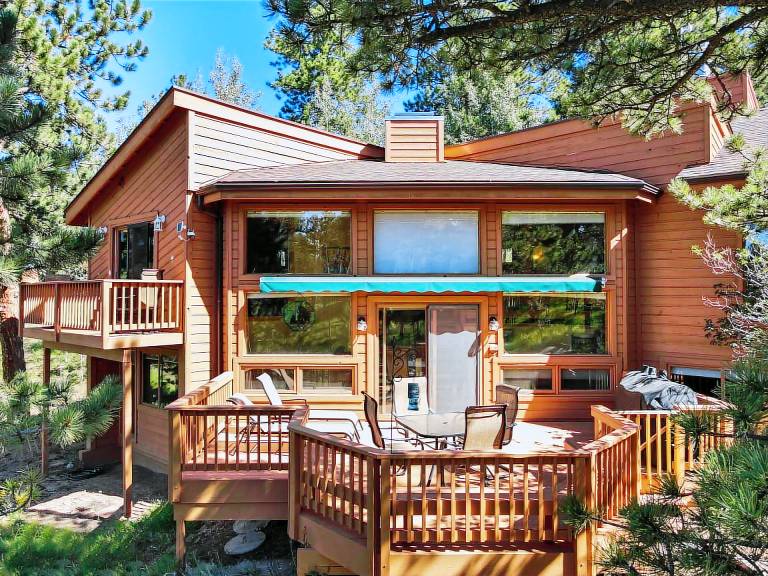 223 m&sup2; H&uuml;tte