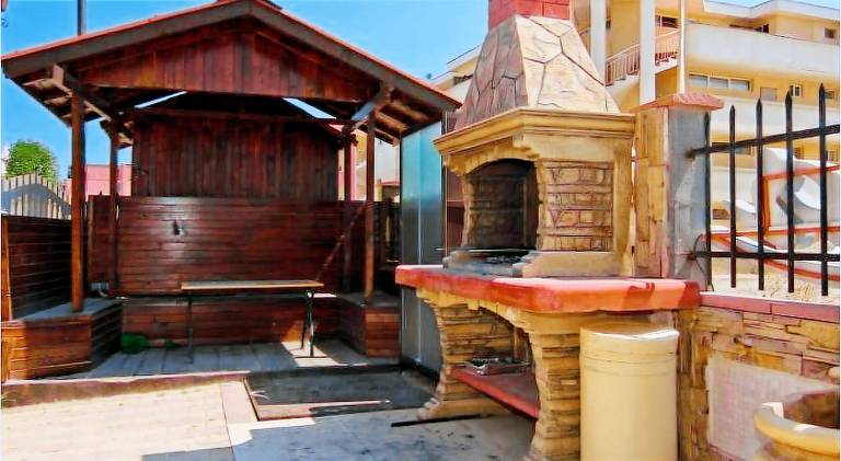 Rental apartment with pool — photo 5