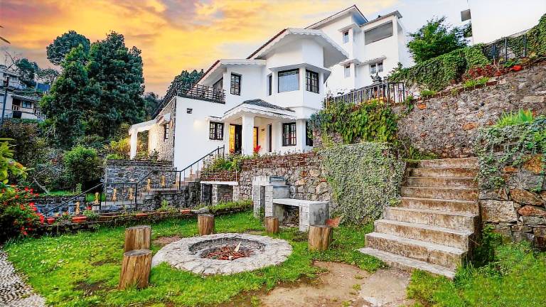 Lovely bungalow with yard & BBQ | Suitable for remote work | Dogs allowed in Kodaikanal