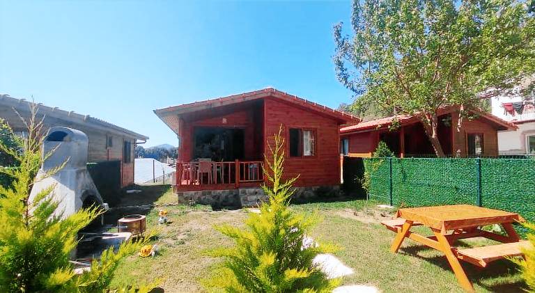 Hurmalik Sweet Homes - Family Bungalows - Large Garden Bungalow with Barbecue — photo 5