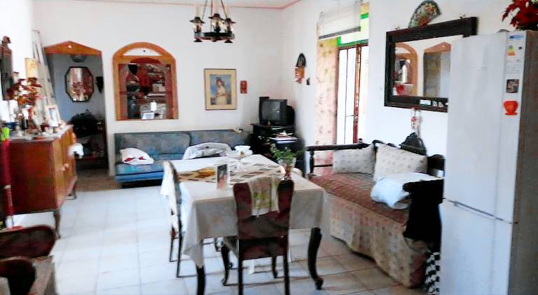 Holiday apartment with yard, grill & patio — photo 4