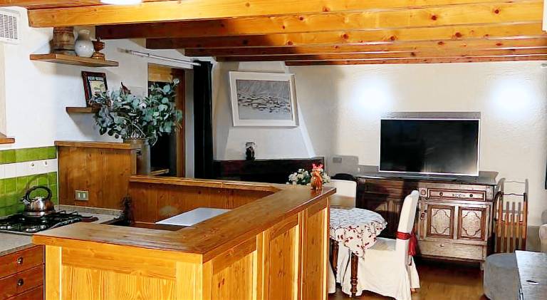 Holiday apartment with 2 rooms for 5 persons — photo 4