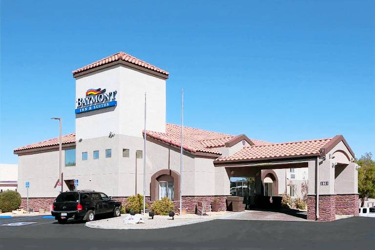 Baymont By Wyndham Barstow Historic Route 66 in Barstow, CA