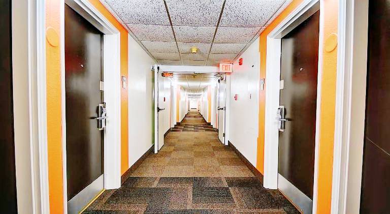 Motel6 Newport, RI — photo 3