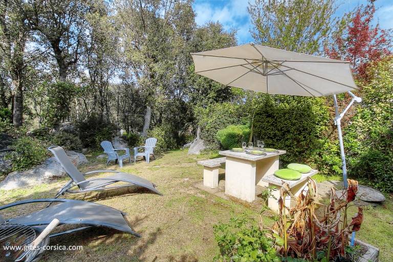 Gite with garden, barbecue & terrace — photo 2