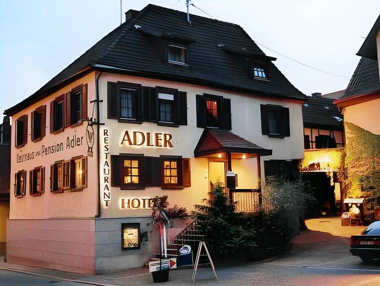 Adler Gaststube Hotel Biergarten in Bad Rappenau
