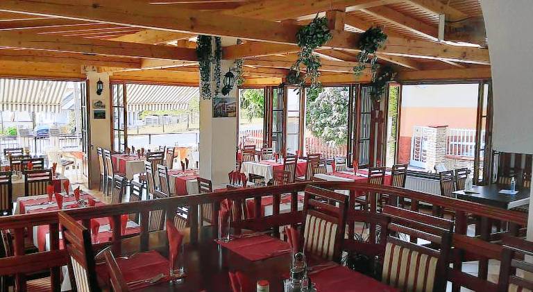 Pannon Panzio Restaurant — photo 5