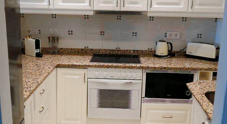 Fully equipped villa with patio, yard & barbeque | Pets allowed — photo 4