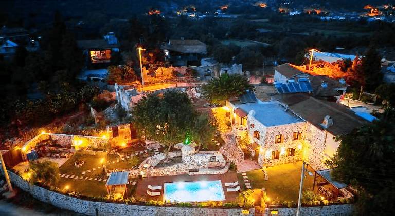 Beautiful villa with barbecue, garden & patio | Good for workation | Pets allowed in Mugla