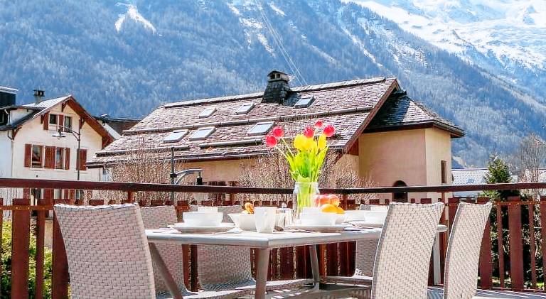 Apartment President, Alpes Agency, Central Chamonix, Sleeps 12 — photo 4