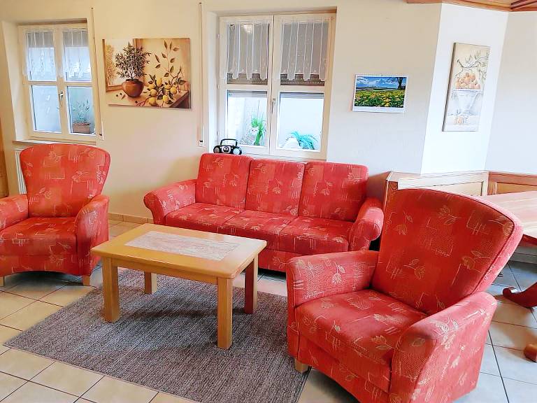 Holiday apartment with garden, terrace & barbecue | Mountain view — photo 5